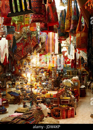 Ware im Markt in der alten Stadt von Jerusalem, Israel Stockfoto