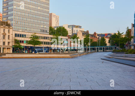 Altmarkt in der Morgendämmerung, Nottingham, Nottinghamshire, East Midlands, England Stockfoto