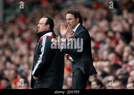 GARETH SOUTHGATE MIDDLESBROUGH FC MANAGER Anfield Road LIVERPOOL ENGLAND 23. Februar 2008 Stockfoto