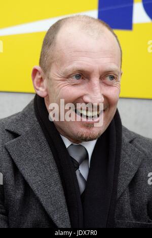 IAN HOLLOWAY LEICESTER CITY MANAGER WALKERS STADIUM LEICESTER ENGLAND 8. März 2008 Stockfoto