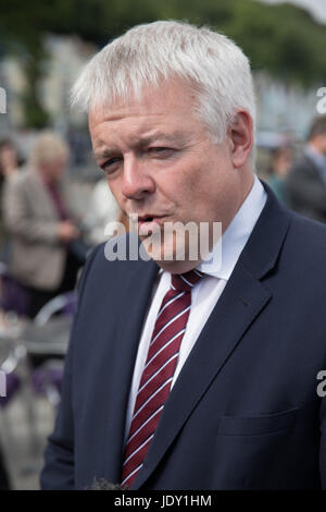 Swansea, Großbritannien. 9. Juni 2017.  Labour Welsh Assembly erster Minister Carwyn Jones, Teilnahme an Arbeits-Mitglied Treffen im Knab Felsen, Mumbles, Swansea. Stockfoto