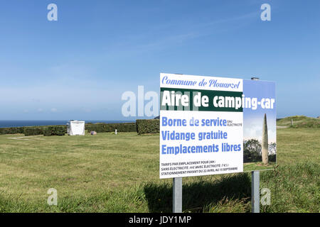 Aire de Camping Car Zeichen, Trezien in der Nähe von Plouarzel, Bittany, Frankreich Stockfoto