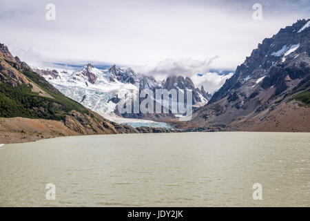 Cerro Torre und Lagune Torre in Patagonien - El Chalten, Argentinien Stockfoto