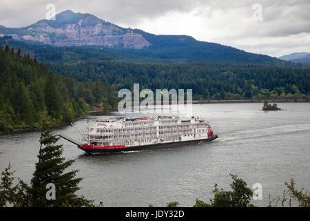Columbia River Gorge, touristischen Flussboot, Gegend von Portland, Oregon, USA, Amerika Stockfoto
