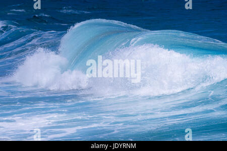 Gefrorene Bewegung der Wellen des Ozeans aus Hawaii Stockfoto