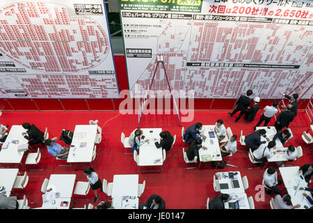 Tokyo, Tokyo, Japan. 21. Juni 2017. Aussteller treffen um den Stand für die nächste Messe bei Tokyo big in Japan zu reservieren. Bildnachweis: Alessandro Di Ciommo/ZUMA Draht/Alamy Live-Nachrichten Stockfoto