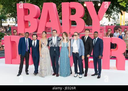 London, Vereinigtes Königreich von Großbritannien und Nordirland. 21. Juni 2017. Besetzung des Films an die Europäische Premiere von BABY Fahrer teilnehmen. London, UK. 21.06.2017 | Nutzung weltweit Credit: Dpa/Alamy Live-Nachrichten Stockfoto