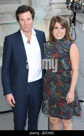 London, UK. 21. Juni 2017. Jack Brooksbank, Prinzessin Eugenie von York, V & ein Sommerfest, Victoria & Albert Museum, London UK, 21. Juni 2017, Foto von Richard Goldschmidt Credit: Rich Gold/Alamy Live-Nachrichten Stockfoto