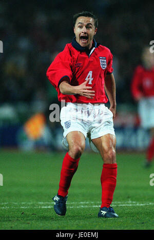 DENNIS WISE ENGLAND & CHELSEA FC 23. Februar 2000 Stockfoto