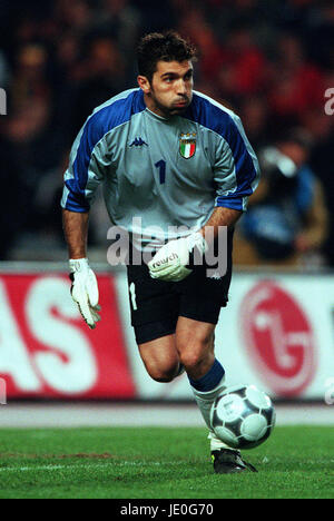 GIANLUIGI BUFFON-Italien & PARMA 29. März 2000 Stockfoto