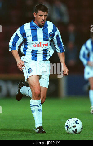 ALLY MITCHELL KILMARNOCK FC EDINBURGH TYNECASTLE 24. September 2000 Stockfoto