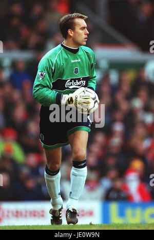 SANDER WESTERVELD LIVERPOOL FC LIVERPOOL ANFIELD 23. Dezember 2000 Stockfoto