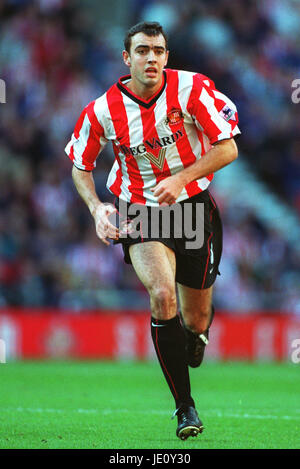 GAVIN MCCANN SUNDERLAND FC Stadion von leichten SUNDERLAND 29. Oktober 2001 Stockfoto