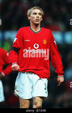 LUKE CHADWICK MANCHESTER UNITED FC OLD TRAFFORD MANCHESTER MANCHESTER ENGLAND 3. Februar 2001 Stockfoto