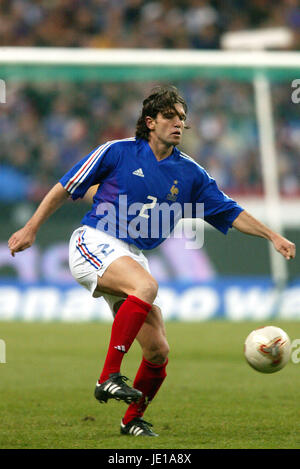 VINCENT CANDELA Frankreich & wie ROMA STADE Frankreich PARIS 27. März 2002 Stockfoto