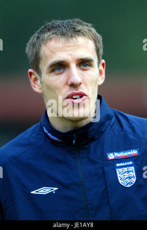 PHILIP NEVILLE ENGLAND & MANCHESTER UNITED FC LEEDS LEEDS 25. März 2002 Stockfoto