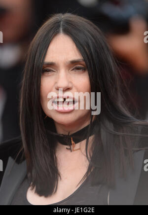 70. jährlichen Cannes Film Festival - "The Meyerowitz Geschichten" - Premiere mit: Beatrice Dalle Where: Cannes, Vereinigtes Königreich: 21. Mai 2017 Credit: WENN.com Stockfoto
