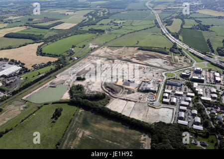 Luftaufnahme der Verlängerung Thorpe Park, Colton in der Nähe von Leeds, UK Stockfoto