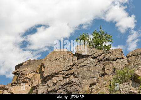 Fluss Südlicher Bug Felsen Landschaft in Migeya, Ukraine. Stockfoto