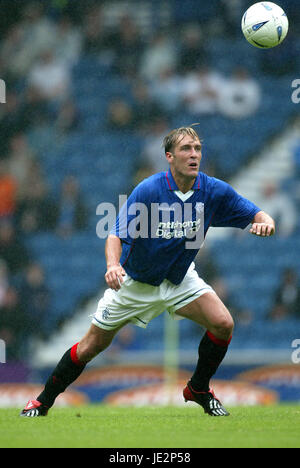 FERNANDO RICKSEN GLASGOW RANGERS FC 27. Juli 2002 Stockfoto