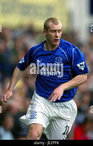 TONY HIBBERT EVERTON FC GOODISON PARK LIVERPOOL 10. August 2002 Stockfoto