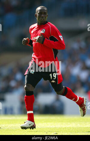 DWIGHT YORKE BLACKBURN ROVERS FC MAIN ROAD MANCHESTER 15. September 2002 Stockfoto