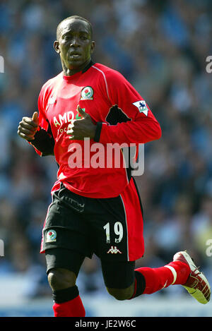 DWIGHT YORKE BLACKBURN ROVERS FC MAIN ROAD MANCHESTER 15. September 2002 Stockfoto