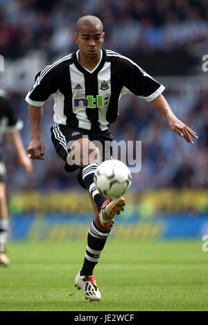 KIERON DYER NEWCASTLE UNITED FC St. JAMES PARK NEWCASTLE 21. September 2002 Stockfoto