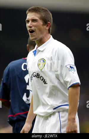 HARRY KEWELL LEEDS UNITED FC ELLAND ROAD LEEDS 28. September 2002 Stockfoto