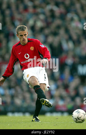 PHILIP NEVILLE MANCHESTER UNITED FC OLD TRAFFORD MANCESTER 26. Oktober 2002 Stockfoto