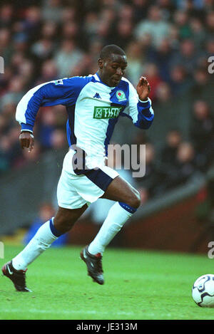 ANDY COLE BLACKBURN ROVERS FC EWOOD PARK BLACKBURN ENGLAND 12. Januar 2002 Stockfoto