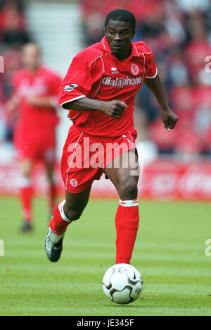 GEORGE BOATENG MIDDLESBROUGH FC RIVERSIDE STADIUM MIDDLESBROUGH 1. September 2003 Stockfoto