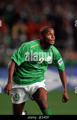 CLINTON MORRISON REP von Irland & BIRMINGHAM CI COLUMBIA 24. Oktober 2003 Stockfoto