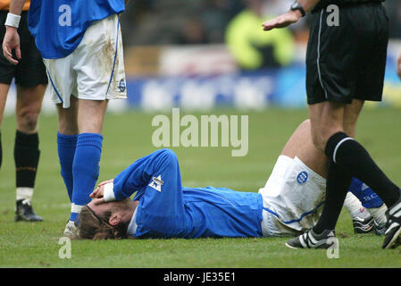 CHRISTOPHE DUGARRY BIRMINGHAM CITY FC MOLINEUX STADIUM WOLVERHAMPTON ENGLAND 8. November 2003 Stockfoto