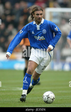 CHRISTOPHE DUGARRY BIRMINGHAM CITY FC MOLINEUX STADIUM WOLVERHAMPTON ENGLAND 8. November 2003 Stockfoto