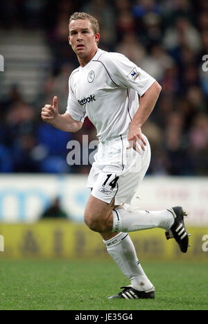 KEVIN DAVIES BOLTON WANDERERS FC REEBOK STADIUM BOLTON ENGLAND 8. November 2003 Stockfoto