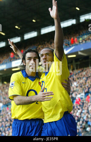 THIERRY HENRY & ROBERT PIRES LEEDS UNITED V ARSENAL FC ELLAND ROAD LEEDS ENGLAND 1. November 2003 Stockfoto