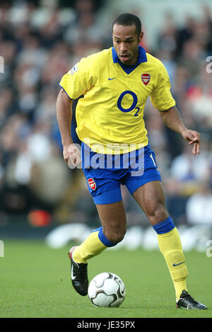 THIERRY HENRY ARSENAL FC ELLAND ROAD LEEDS ENGLAND 1. November 2003 Stockfoto