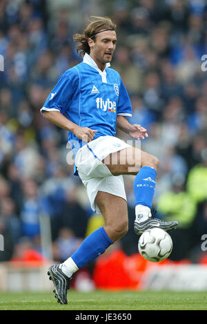 CHRISTOPHE DUGARRY BIRMINGHAM CITY FC ST ANDREWS BIRMINGHAM ENGLAND 19. Oktober 2003 Stockfoto