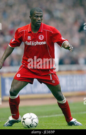 GEORGE BOATENG MIDDLESBROUGH FC RIVERSIDE STADIUM MIDDLESBROUGH 19. Oktober 2003 Stockfoto