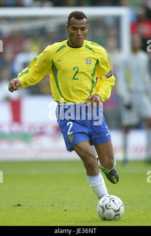 CAFU Brasilien WALKERS STADIUM LEICESTER ENGLAND 12. Oktober 2003 Stockfoto