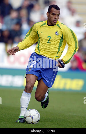 CAFU Brasilien WALKERS STADIUM LEICESTER ENGLAND 12. Oktober 2003 Stockfoto