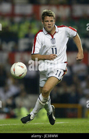 JAMES BEATTIE ENGLAND & SOUTHAMPTON FC OLD TRAFFORD MANCHESTER 10. September 2003 Stockfoto