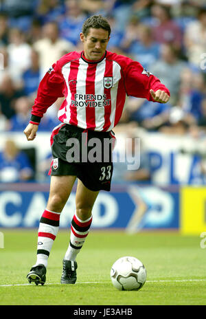 PAUL TELFER SOUTHAMPTON FC WALKERS STADIUM 16. August 2003 Stockfoto