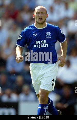 THOMAS GRAVESEN EVERTON FC PRESTON ENGLAND 2. August 2003 Stockfoto