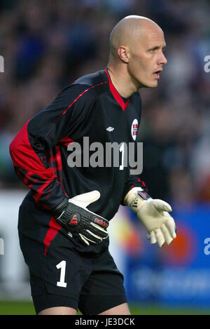 FRODE OLSEN Norwegen LANSDOWNE ROAD DUBLIN 30. April 2003 Stockfoto