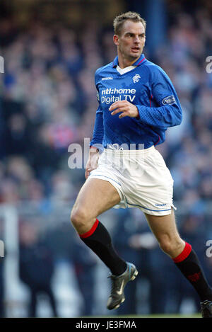 RONALD DE BOER GLASGOW RANGERS FC IBROX GLASGOW 15. Februar 2003 Stockfoto