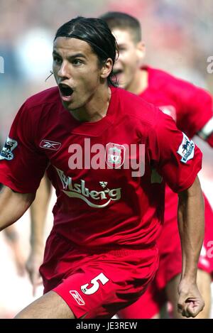 MILAN BAROS LIVERPOOL V MANCHESTER CITY Anfield Road LIVERPOOL ENGLAND 21. August 2004 Stockfoto