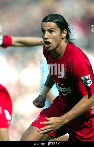 MILAN BAROS LIVERPOOL V MANCHESTER CITY Anfield Road LIVERPOOL ENGLAND 21. August 2004 Stockfoto