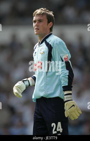 LEE CAMP DERBY COUNTY FC ELLAND ROAD LEEDS ENGLAND 7. August 2004 Stockfoto